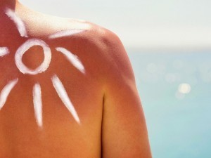 Jak poradzić sobie z oparzeniami słonecznymi?